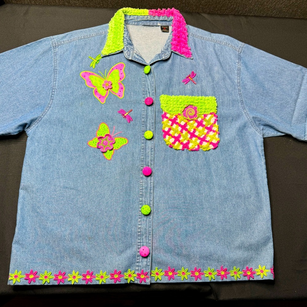Women Embellished Appliqué Cheniile Embroidery XL Top button covers Butterflies